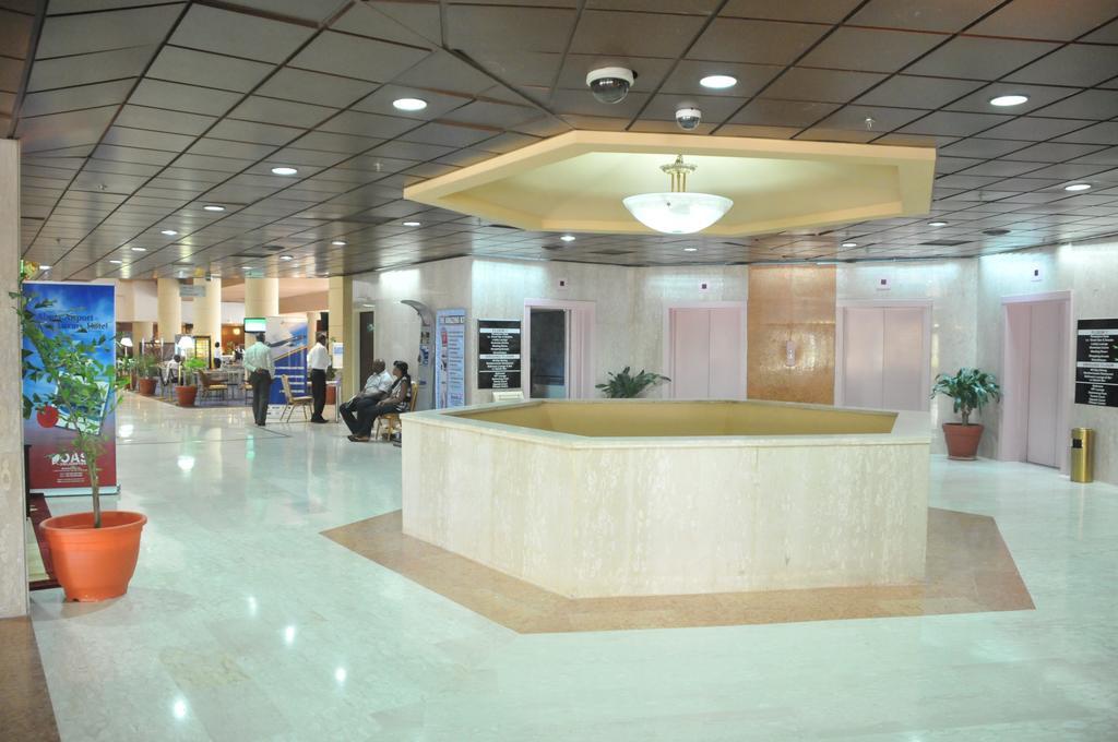 Hotel Nicon Luxury Abudża Zewnętrze zdjęcie